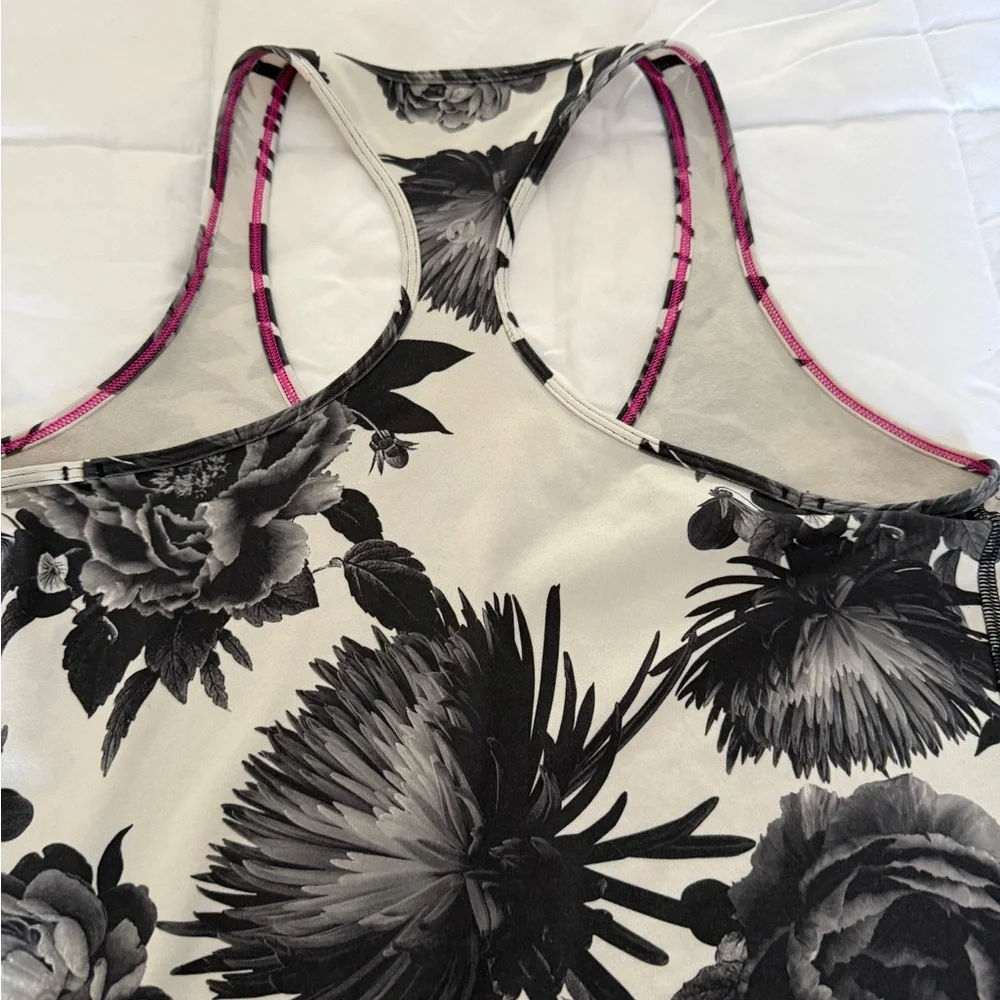 Lululemon Athletica Black and White Floral Tank Top - Picture 6 of 6